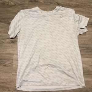 Men’s Nike drift shirt